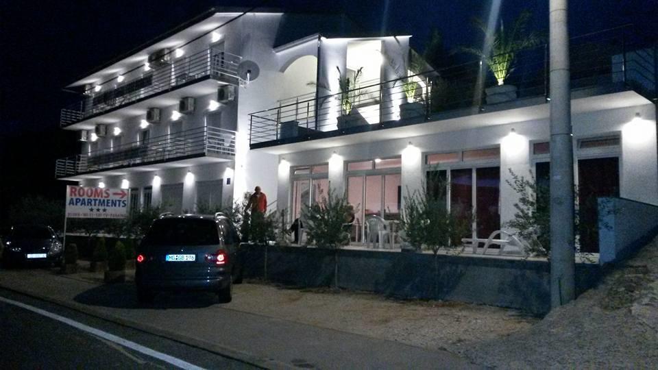 Apartmani Smiljanic Starigrad Paklenica Ngoại thất bức ảnh